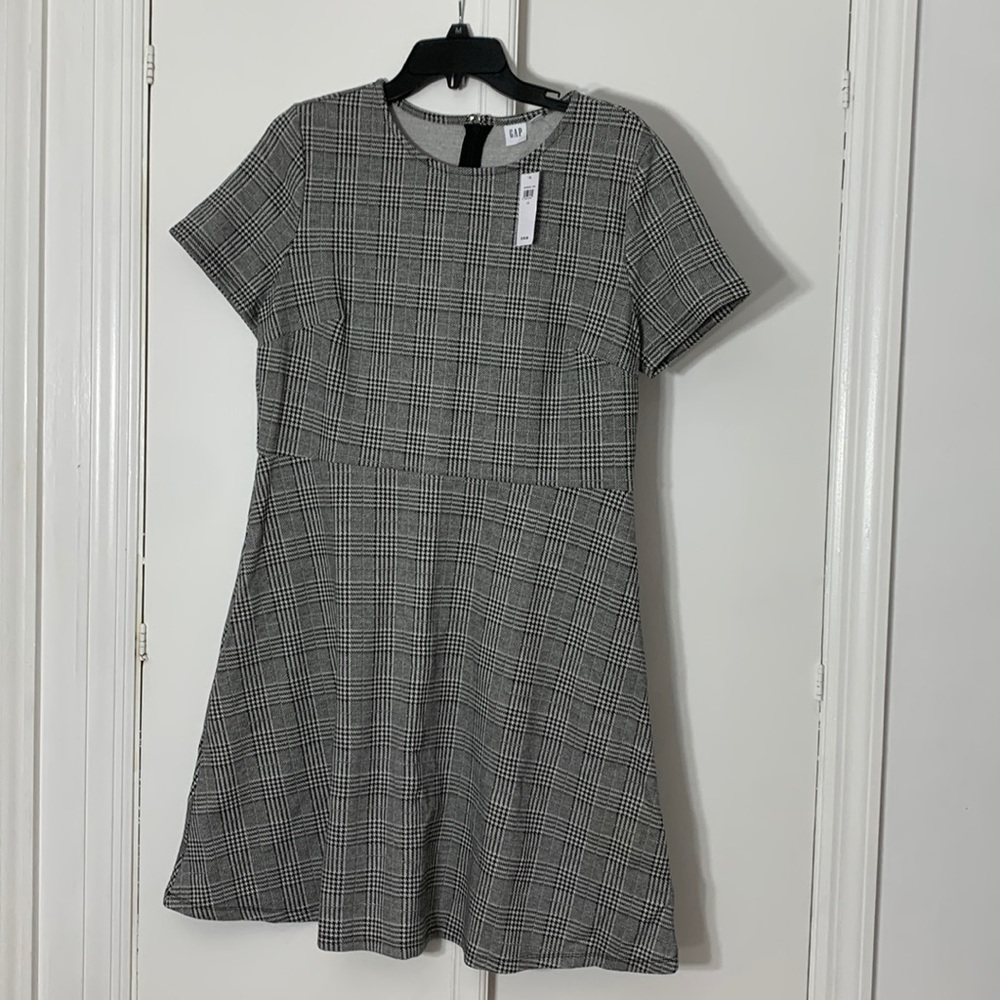 GAP woman’s size 14 skater style plaid dress.